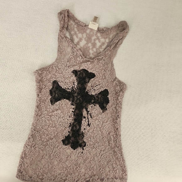 Daytrip Tops - Daytrip Lace Tank Top with Black Cross